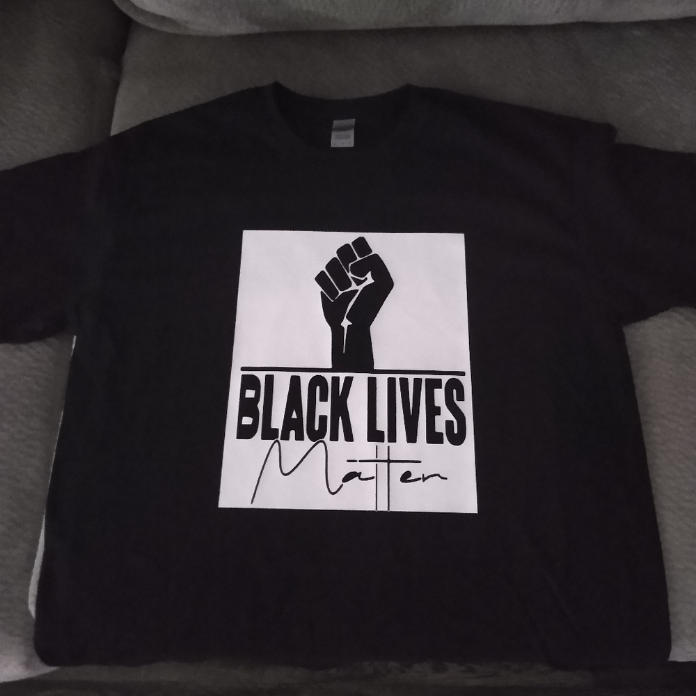 custom t shirt